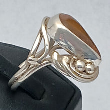 Load image into Gallery viewer, Amber Gemstone Ring