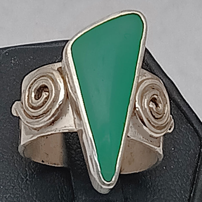 Australian Chrysoprase Gemstone Sterling Silver Ring (Copy)