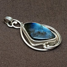 Load image into Gallery viewer, Blue Labradorite Gemstone Custom Pendant