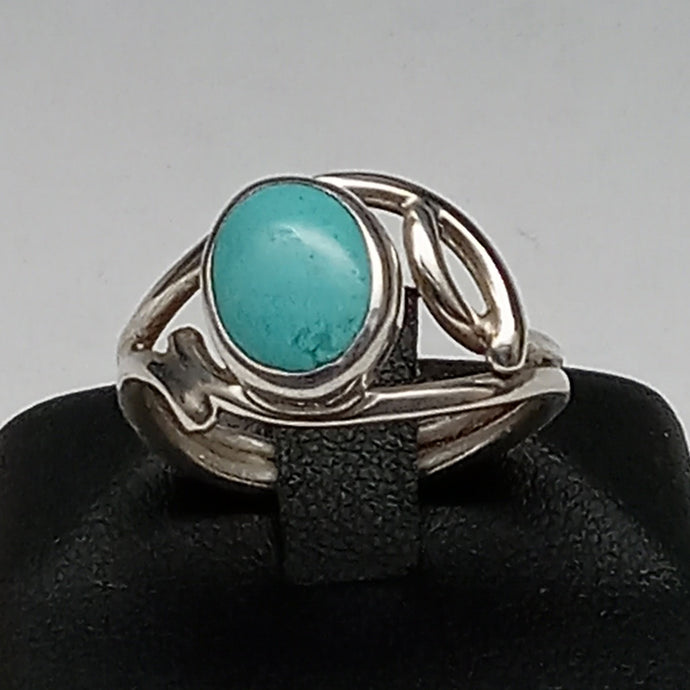 Arizona Turquoise Gemstone Ring