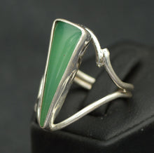Load image into Gallery viewer, Australian Chrysoprase Gemstone Sterling Silver Ring