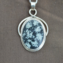 Load image into Gallery viewer, Flower Rock Porphyry Pendant