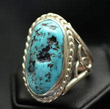 Load image into Gallery viewer, Kingman Mine Turquoise Nugget Gemstone Ring